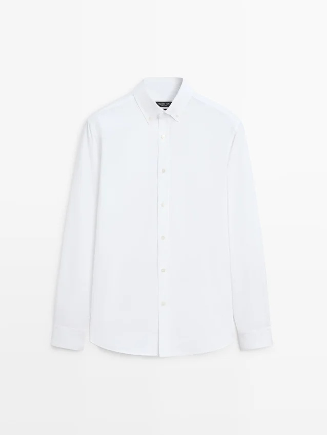 100% katoenen Oxford-overhemd met normale pasvorm 100% katoenen Oxford-overhemd met normale pasvorm