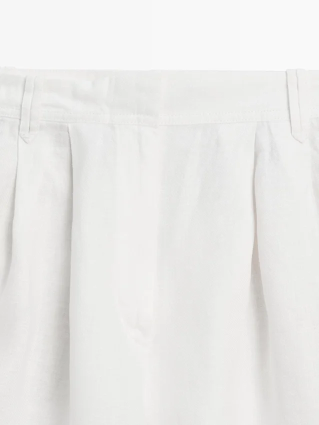 100% linnen bermuda met korte plooien 100% linnen bermuda met korte plooien