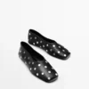 Ballerina’s met studs en vierkante neus Ballerina’s met studs en vierkante neus