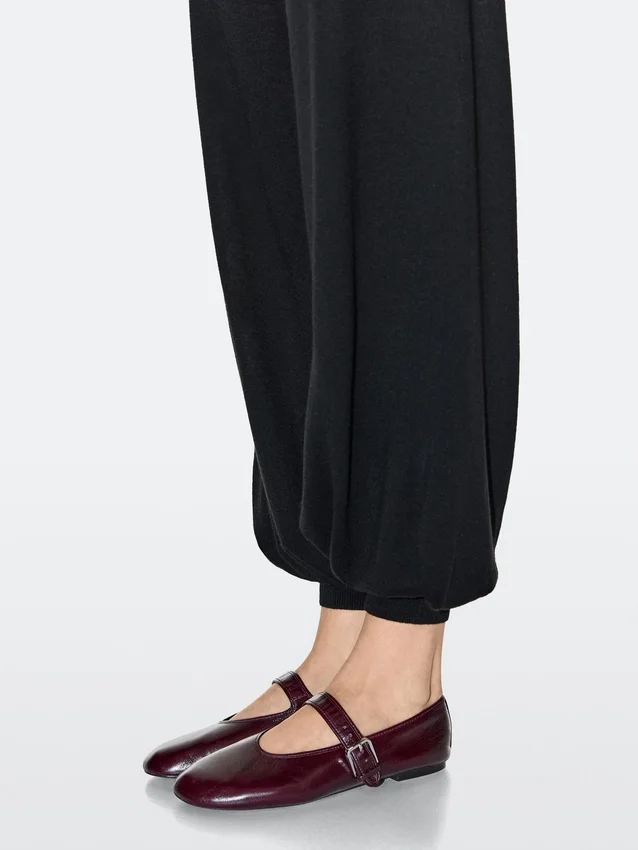 Balletballerina’s van gekreukt leer Balletballerina’s van gekreukt leer