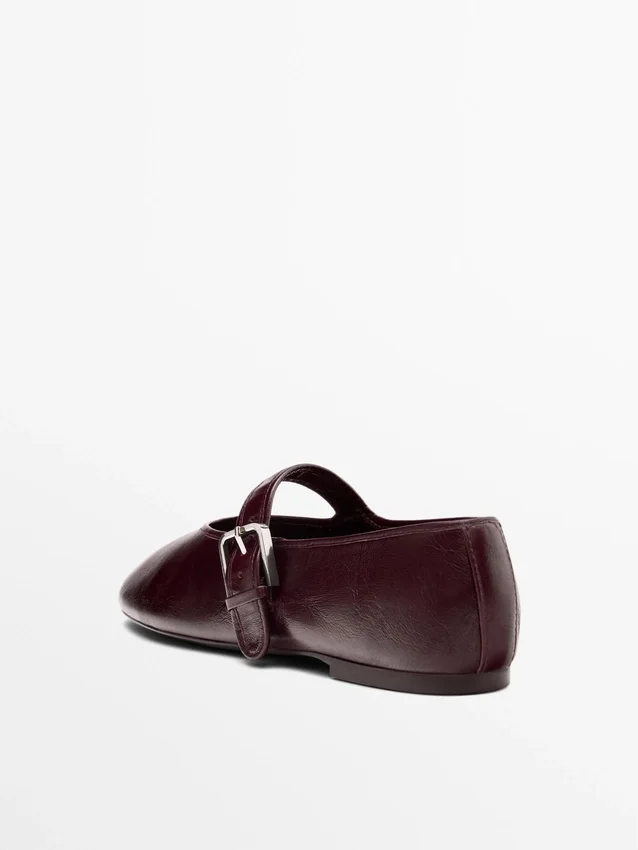 Balletballerina’s van gekreukt leer Balletballerina’s van gekreukt leer