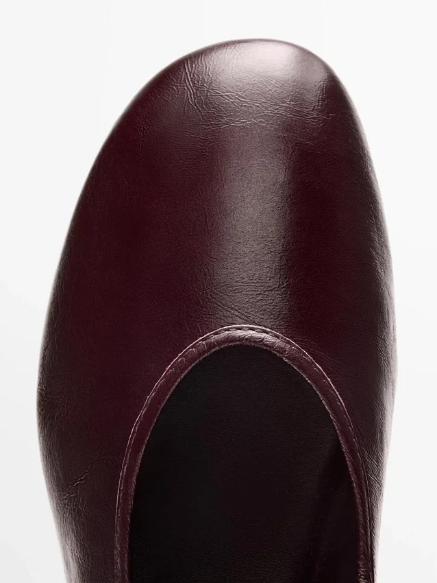 Balletballerina’s van gekreukt leer Balletballerina’s van gekreukt leer