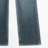 Boot-cut jeans met hoge taille Boot-cut jeans met hoge taille