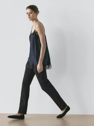 Camisole-top met contrasterende kanten details