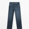 Comfortabele jeans met rechte pijpen en hoge taille