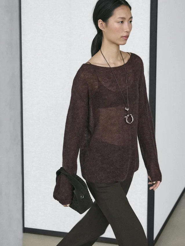 Gebreide trui van een alpaca- en wolmix Gebreide trui van een alpaca- en wolmix