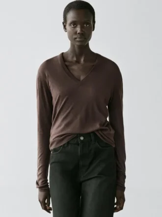 Gebreide trui van een mix van zijde en wol