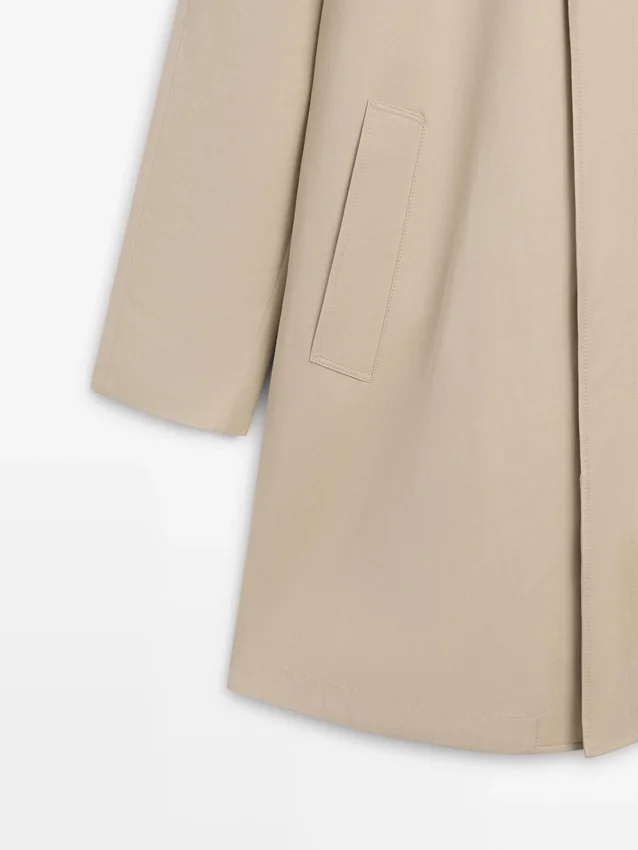 Geruite katoenjassie met details aan de binnenkant Geruite katoenjassie met details aan de binnenkant