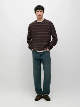 Gestreepte gebreide trui met ronde hals