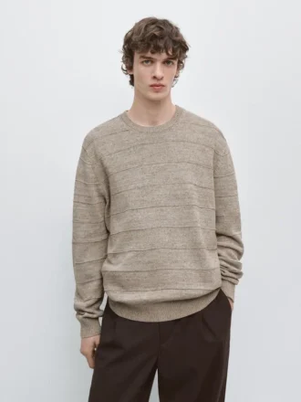 Gestreepte gebreide trui met ronde hals