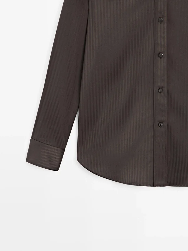 Gestreepte soepelvallende overhemd Gestreepte soepelvallende overhemd