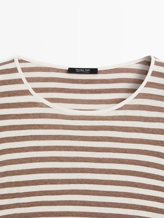 Gestrept T-shirt van 100% katoen Gestrept T-shirt van 100% katoen