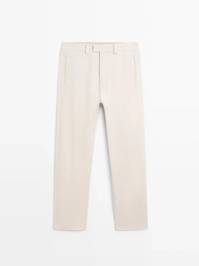 Getailleerde broek met rechte pijpen Getailleerde broek met rechte pijpen