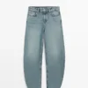 Jeans met hoge taille en barrel-pasvorm Jeans met hoge taille en barrel-pasvorm