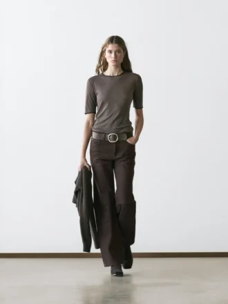 T-shirt van wolmix met contrasterende details