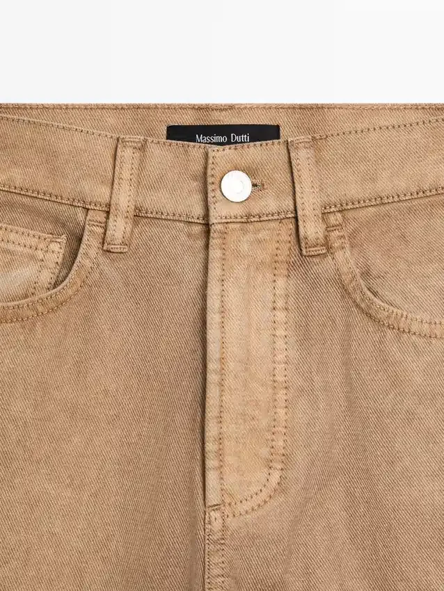 Jeans met wijde pijpen Jeans met wijde pijpen