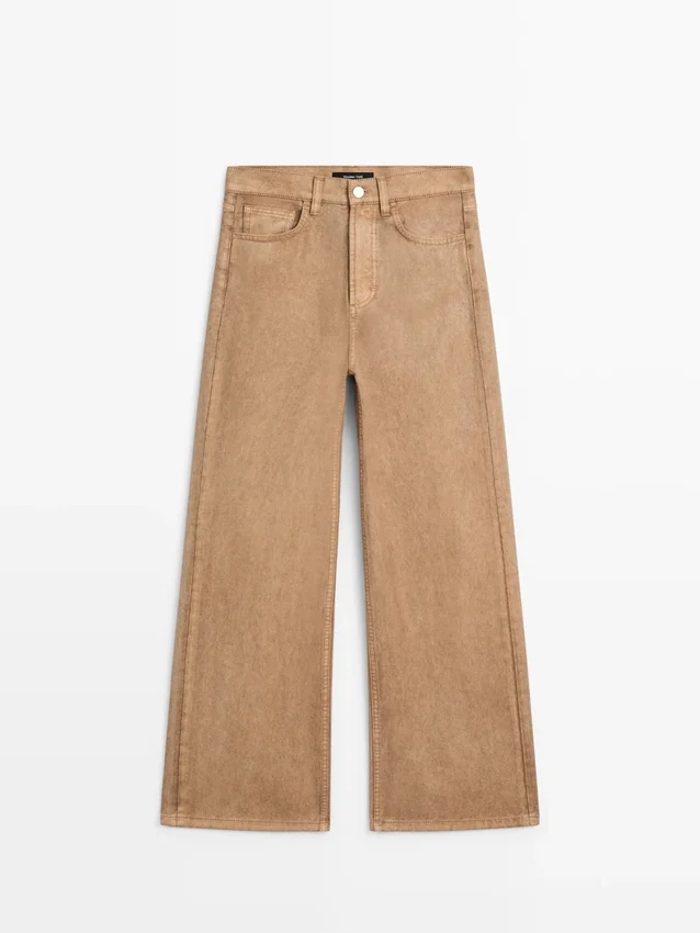 Jeans met wijde pijpen Jeans met wijde pijpen