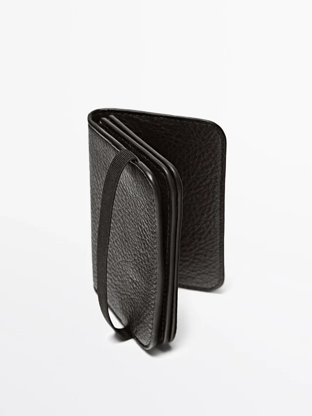 Kaartenhouder van nappaleer met klep Kaartenhouder van nappaleer met klep