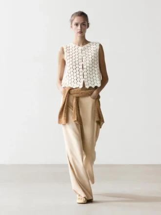 Katoen gehaakt gilet met bloemendetails