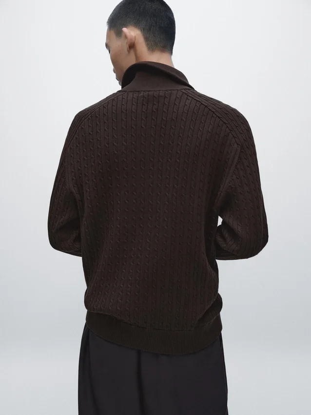 Katoenen vesttrui met kabelpatroon en rits Katoenen vesttrui met kabelpatroon en rits