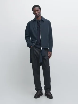 Kort jasje met zakdetails