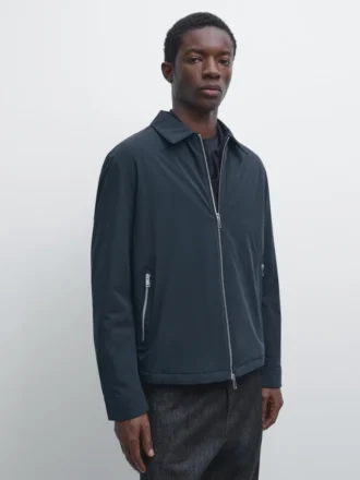 Kort jasje met zakdetails