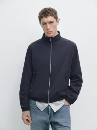 Kort omkeerbaar jasje