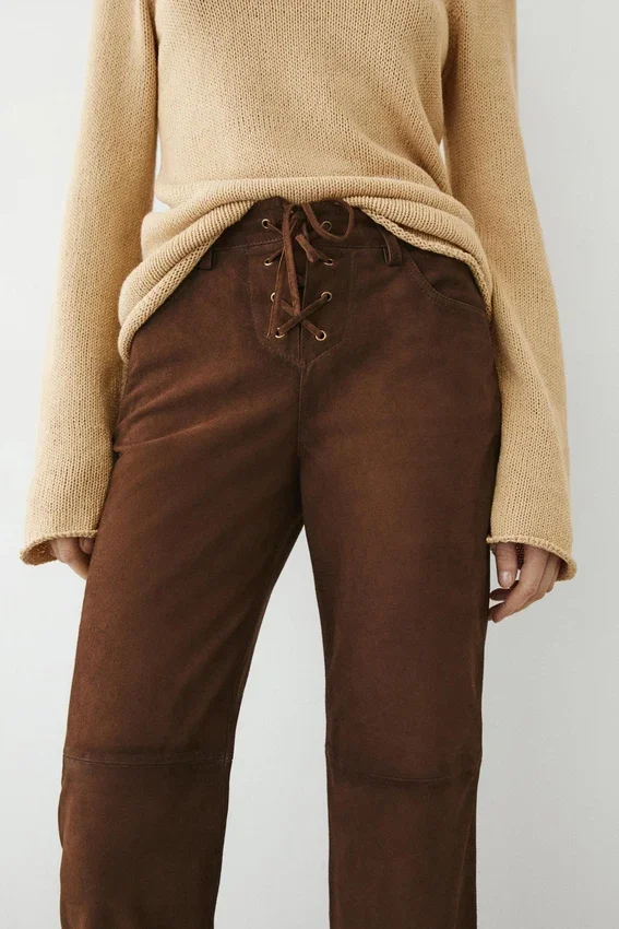 Korte suède leren broek met trekkoorden Korte suède leren broek met trekkoorden