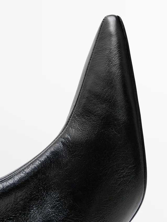 Leren enkellaarsjes met hoge hak Leren enkellaarsjes met hoge hak