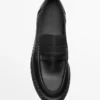 Leren loafers met trackzool en penny-riempje Leren loafers met trackzool en penny-riempje