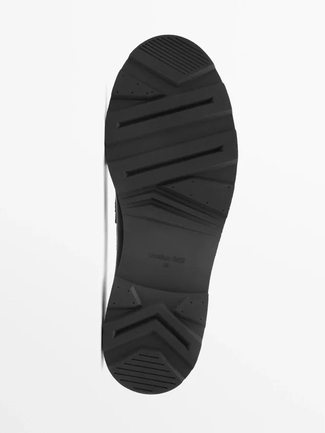 Leren loafers met trackzool en penny-riempje Leren loafers met trackzool en penny-riempje