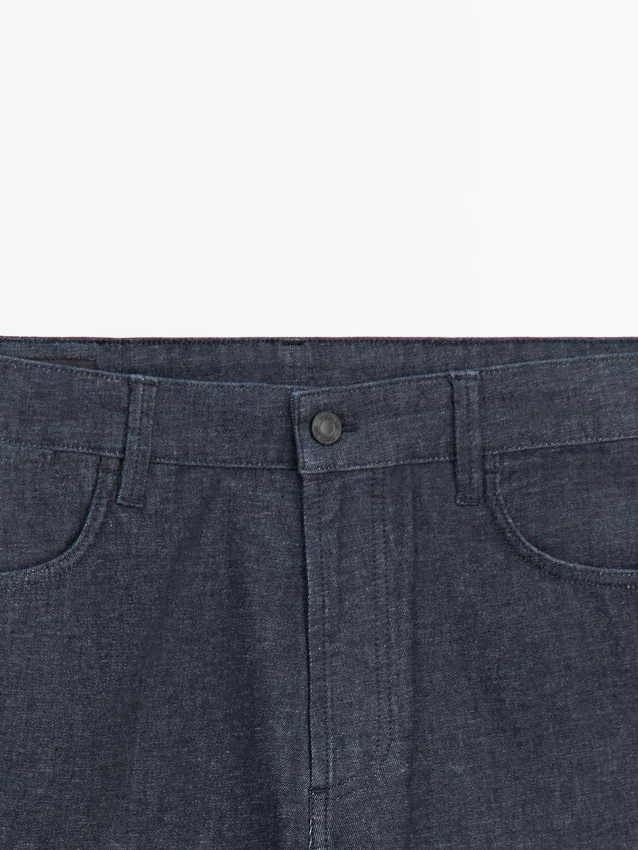 Lichtgewicht slim-fit jeans met gewassen look Lichtgewicht slim-fit jeans met gewassen look