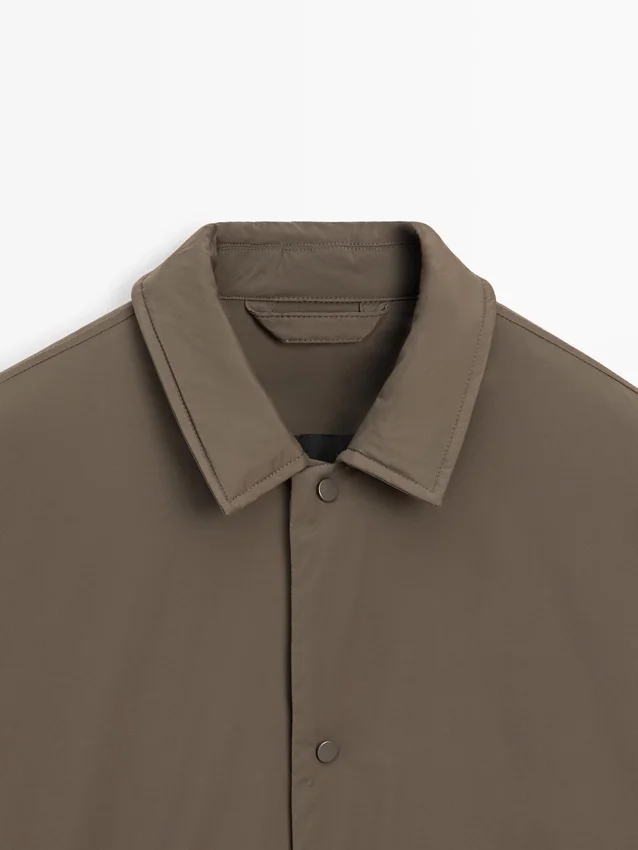 Lichtgewicht, waterafstotend gewatteerd overshirt Lichtgewicht, waterafstotend gewatteerd overshirt