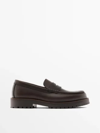 Loafers met moc-neus en profielzool