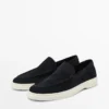 Loafers van gespleten leer met moc-neus