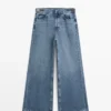 Mid-rise bell bottom jeans Mid-rise bell bottom jeans