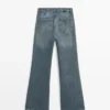 Mid-rise bell bottom jeans Mid-rise bell bottom jeans