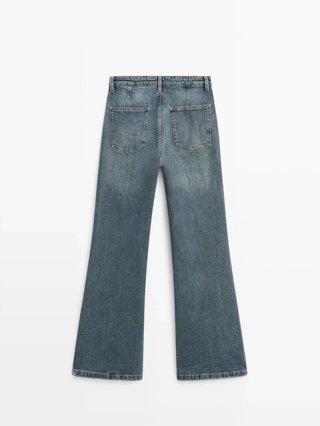 Mid-rise bell bottom jeans Mid-rise bell bottom jeans