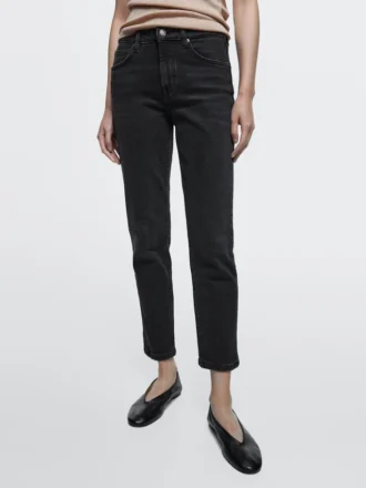 Mid-rise cropped slim fit jeans