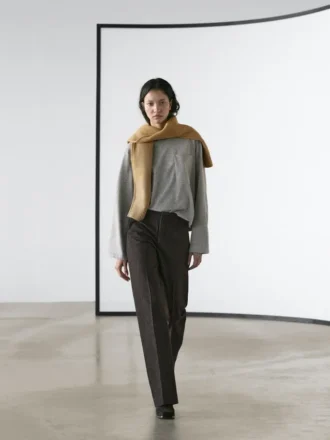 Mid-rise jeans met wijde pijpen