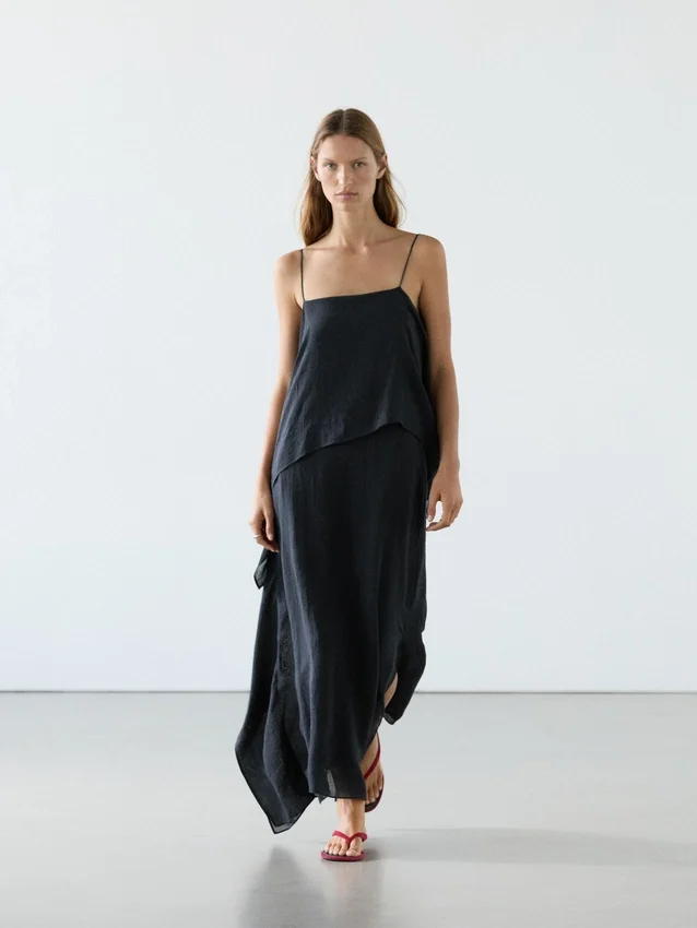 Midi-jurk met asymmetrische ruches Midi-jurk met asymmetrische ruches