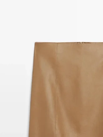 Minirok van nappaleer