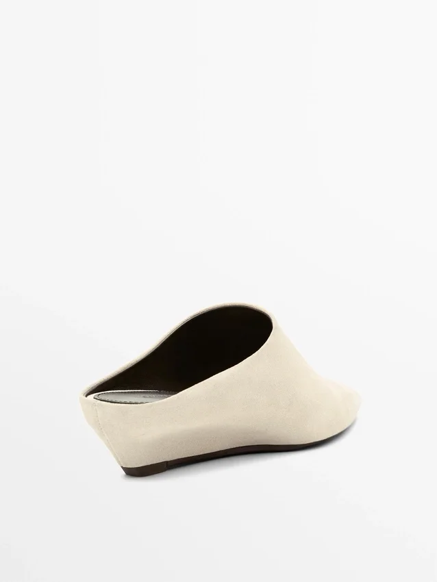 Muiltjes met sleehak Muiltjes met sleehak