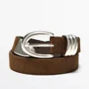 Nappaleren riem met metalen details Nappaleren riem met metalen details