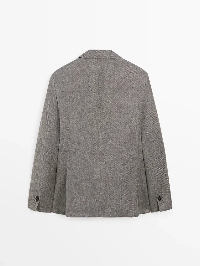Op maat gemaakte blazer van linnenmix met visgraatmotief Op maat gemaakte blazer van linnenmix met visgraatmotief