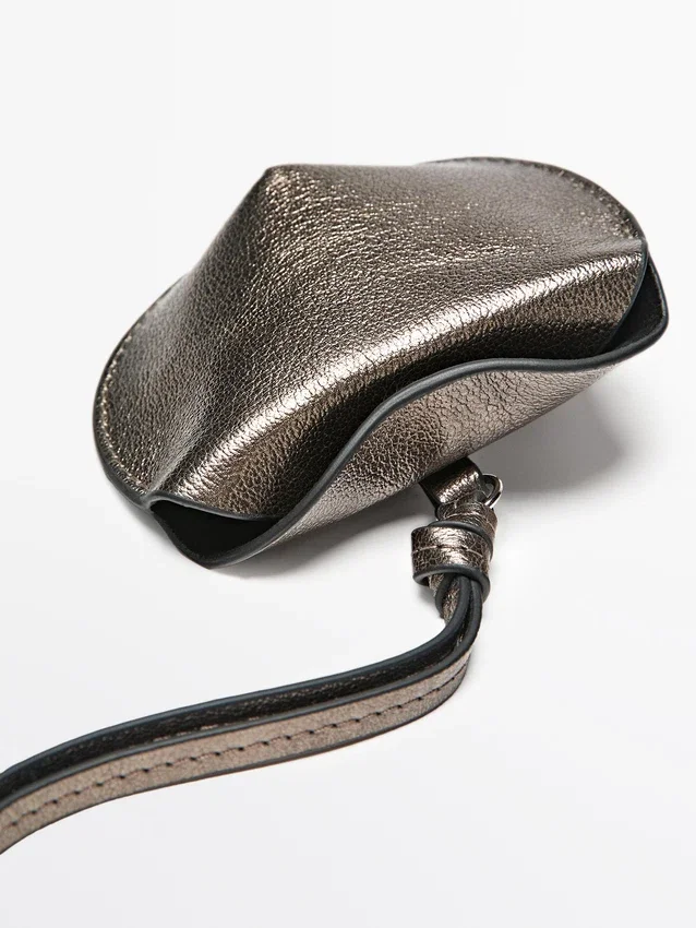 Opvouwbare AirPods-hoes van nappaleer Opvouwbare AirPods-hoes van nappaleer