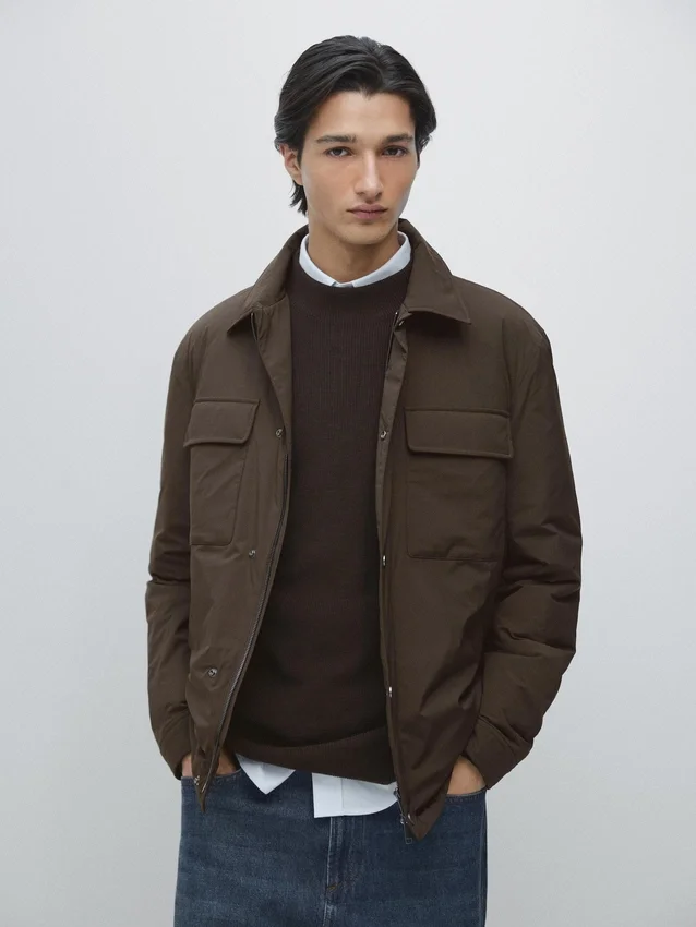 Overhemd met zakken en kraagstuk Overhemd met zakken en kraagstuk