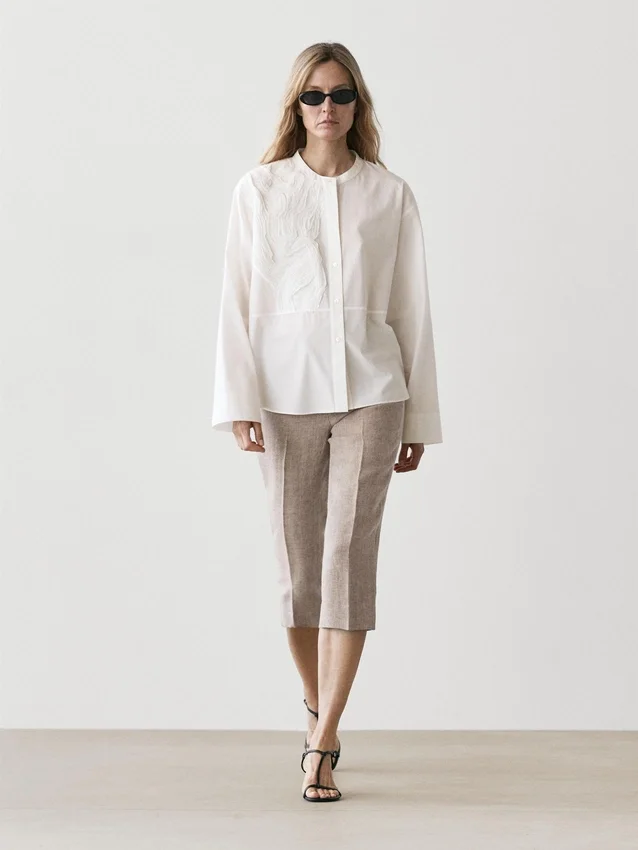 Overhemd van katoenmix met geborduurde details Overhemd van katoenmix met geborduurde details