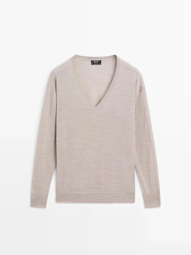 Oversized gebreide trui met V-hals Oversized gebreide trui met V-hals