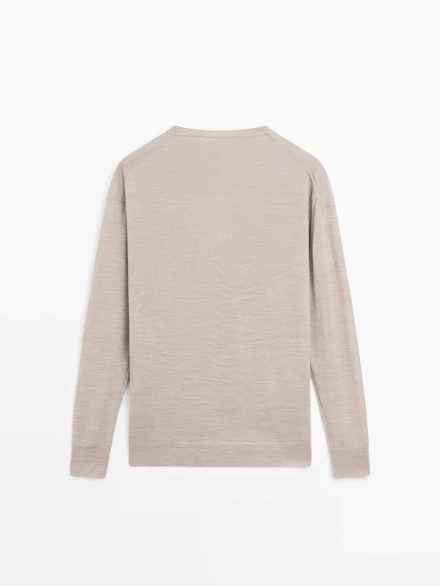 Oversized gebreide trui met V-hals Oversized gebreide trui met V-hals